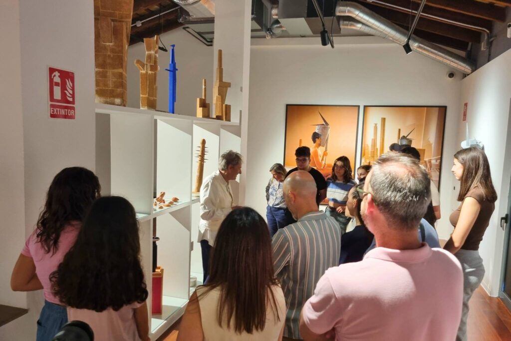 Visita-IES-ElMolidelSol-FMN-joyas-Miquel-Navarro
